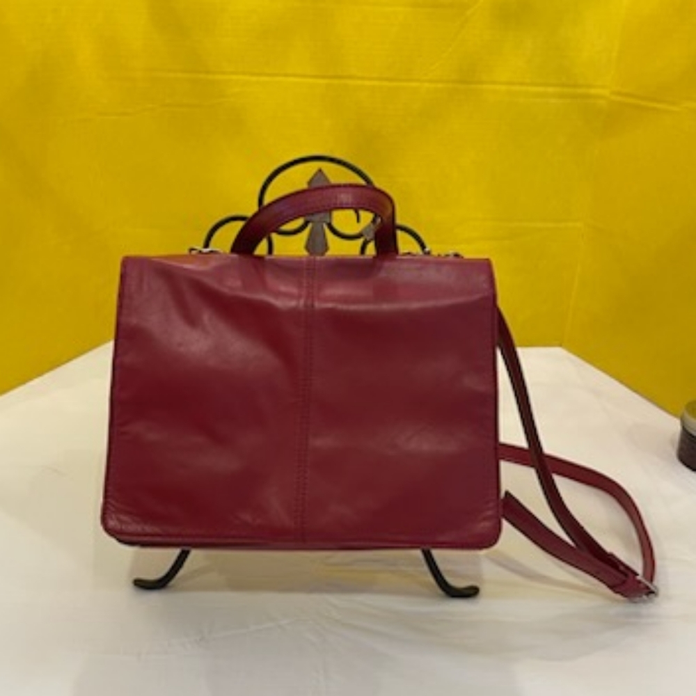 Red Wilson's Leather shoulder purse.